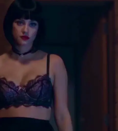 Image 1947127 from Lili Reinhart