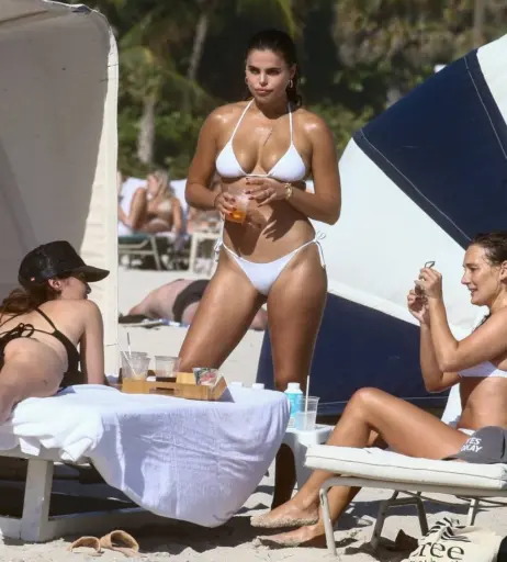 Image 1944823 from Brooks Nader