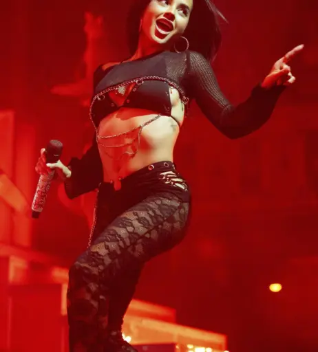 Image 1944106 from Becky G