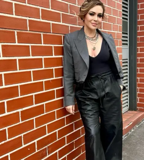 Image 1944224 from Alyssa Milano