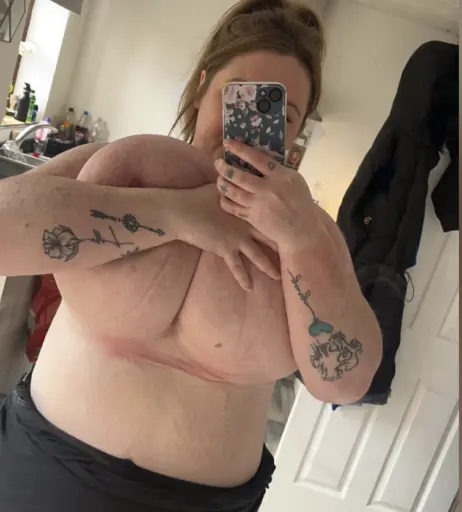 Image 194152 from Chlozee40m