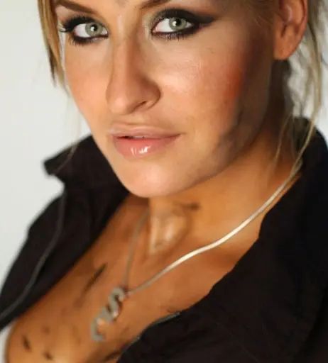 Image 1941397 from Sarah Connor