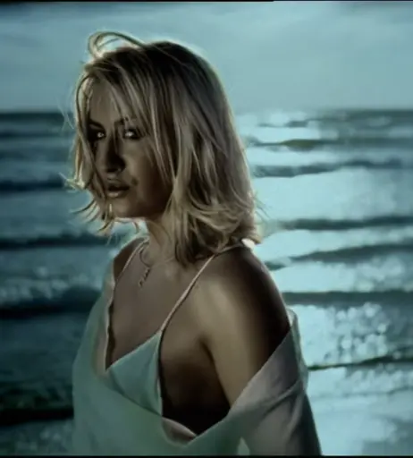 Image 1942836 from Sarah Connor