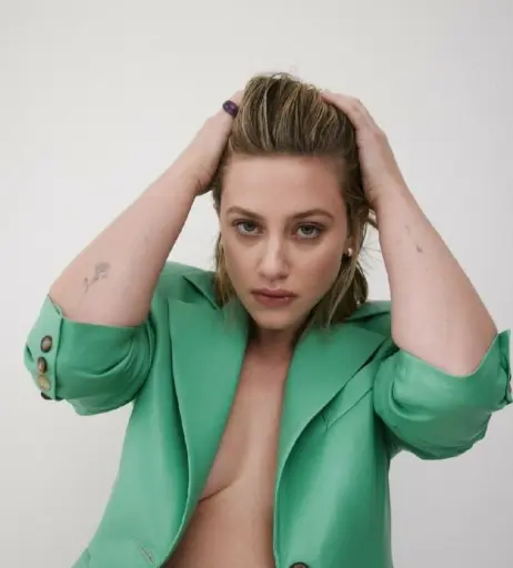 Image 1942643 from Lili Reinhart