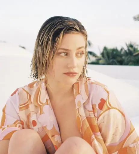 Image 1942010 from Lili Reinhart