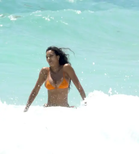 Image 1942347 from Lais Ribeiro