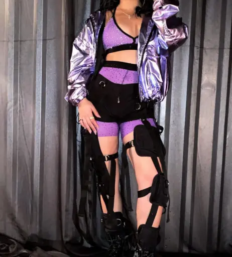 Image 1943565 from Becky G