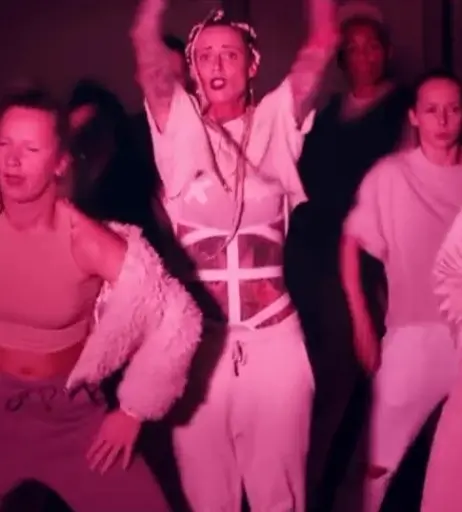 Image 1943469 from Jennifer Weist