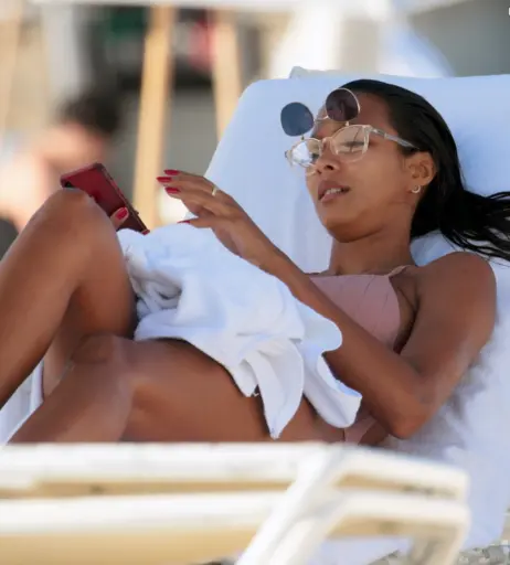 Image 1943977 from Lais Ribeiro