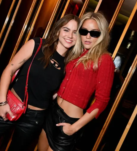 Image 1940080 from Olivia Ponton