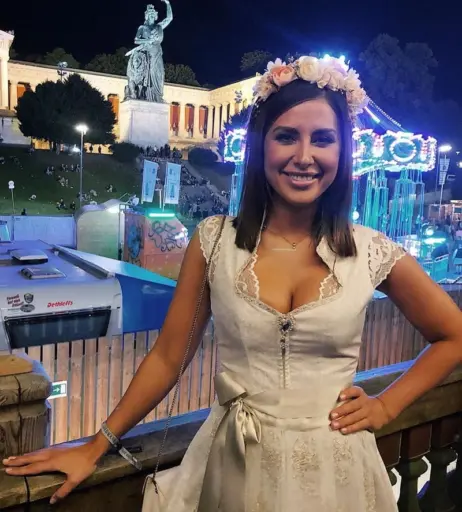 Image 1949123 from Jana Azizi