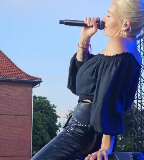 Image 1948558 from Sarah Connor