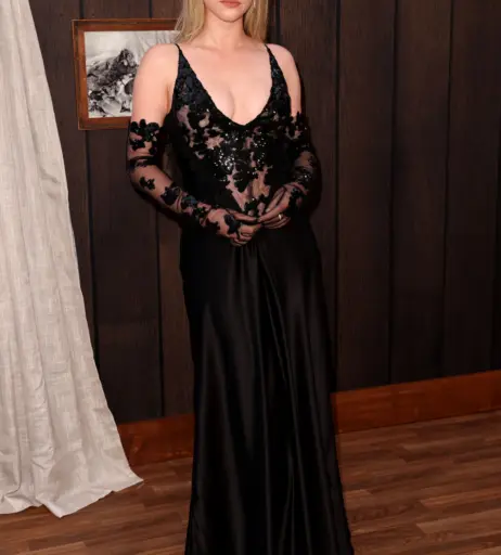 Image 1948141 from Lili Reinhart