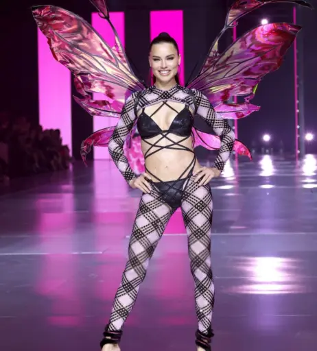 Image 1935829 from Adriana Lima