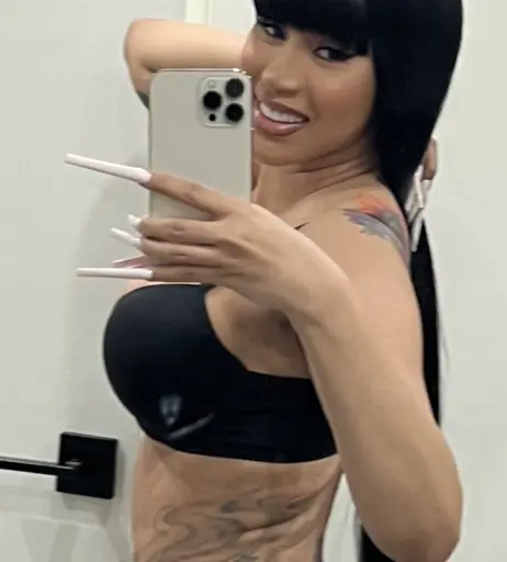 Image 1935610 from Cardi B