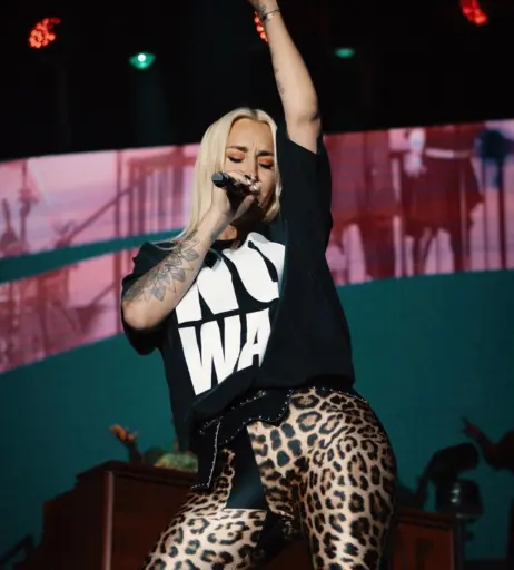 Image 1936620 from Sarah Connor