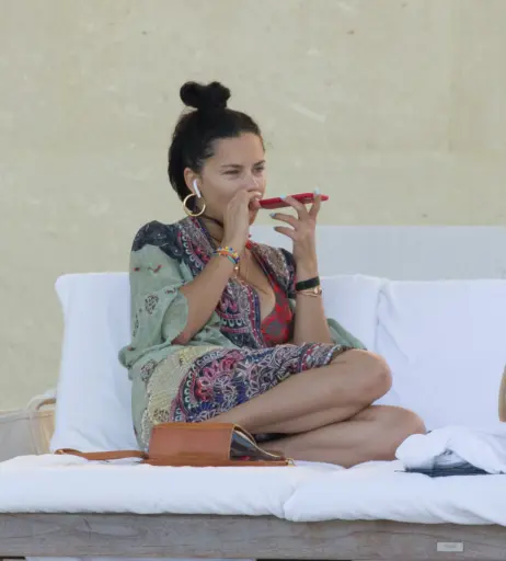 Image 1936946 from Adriana Lima