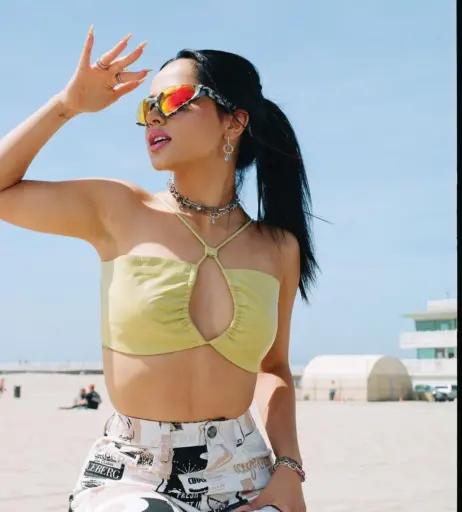 Image 1937582 from Becky G
