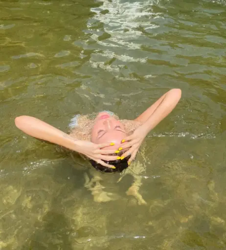 Image 1937082 from Dove Cameron