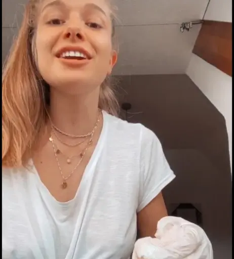 Image 1937258 from Lola Weippert