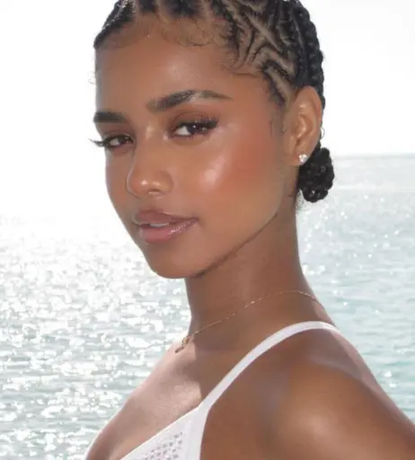 Image 1931288 from Tyla