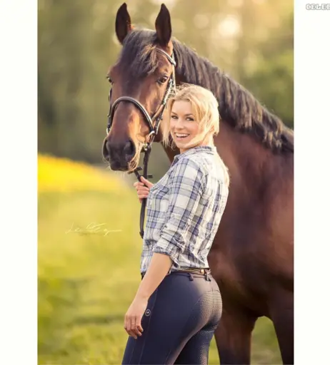 Image 1931990 from Annica Hansen