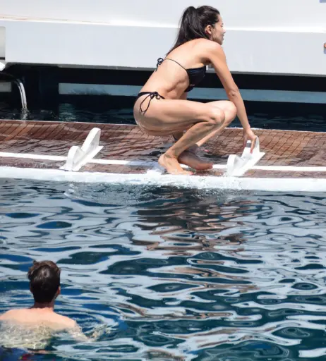 Image 1932557 from Adriana Lima