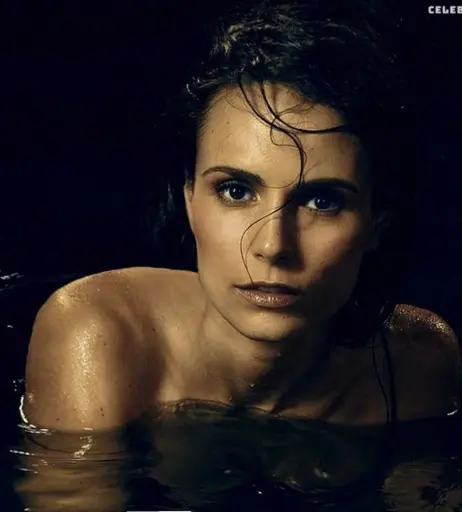 Image 1932467 from Jordana Brewster