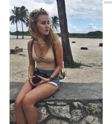 Image 1932422 from Pauline Angert