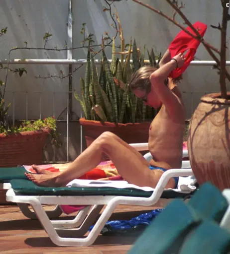 Image 1932101 from Amanda Holden