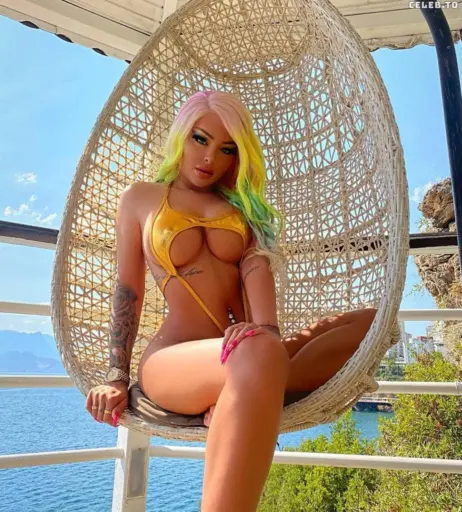 Image 1932086 from Katja Krasavice