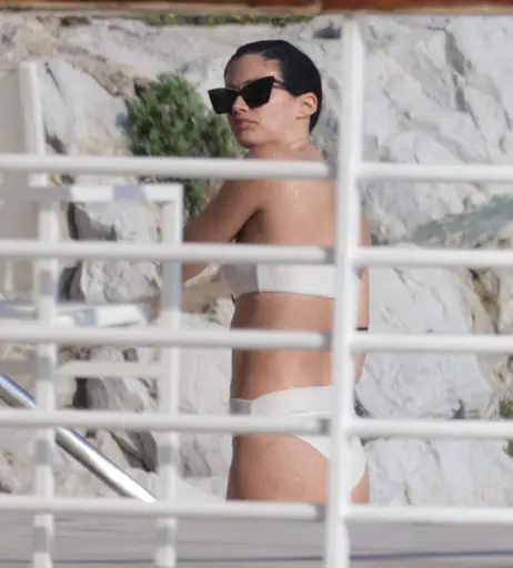 Image 1933857 from Sara Sampaio