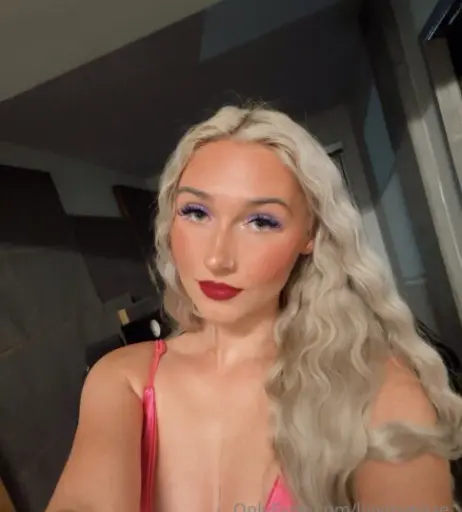 Image 19335035 from livyroselise