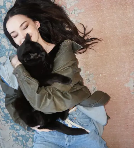 Image 1933683 from Dove Cameron