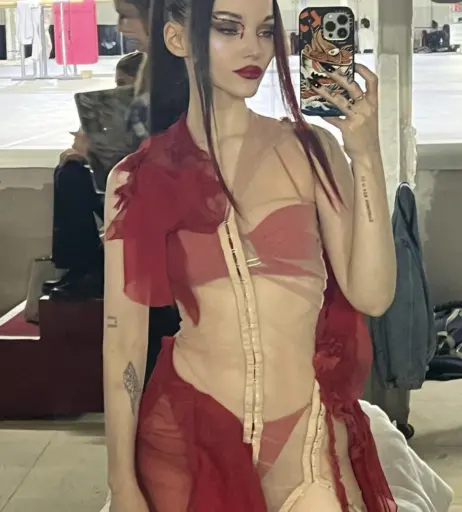 Image 1930403 from Dove Cameron