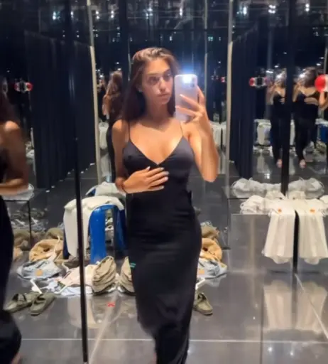 Image 1930770 from Luna Farina