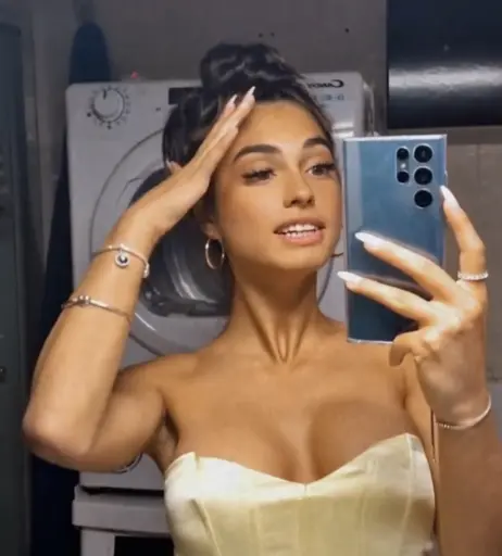 Image 1930056 from Luna Farina