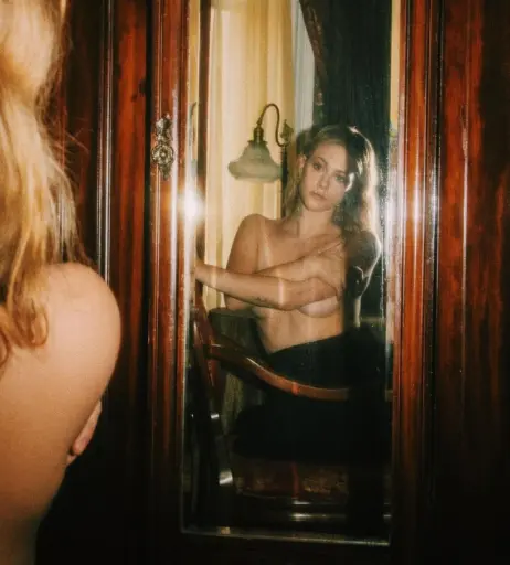 Image 1939483 from Lili Reinhart