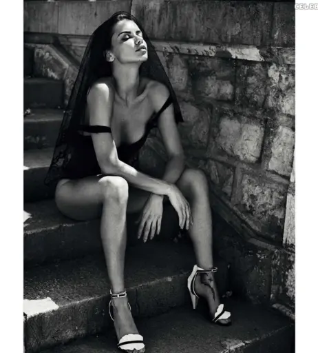 Image 1939431 from Adriana Lima