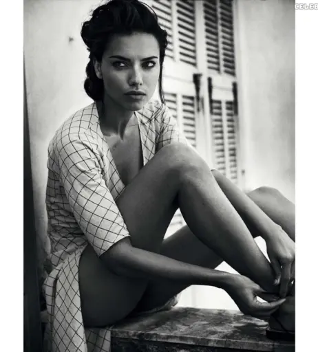 Image 1939661 from Adriana Lima