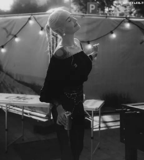 Image 1939911 from Sarah Connor