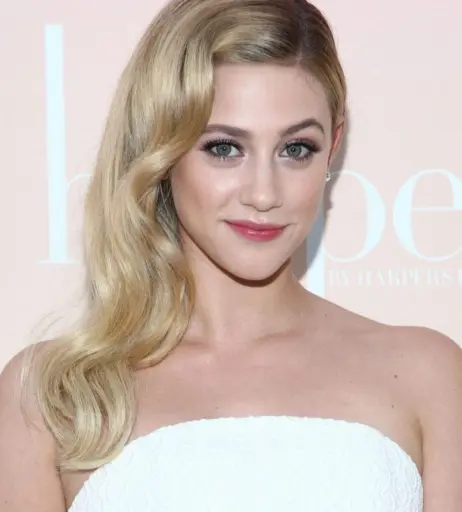 Image 1938449 from Lili Reinhart