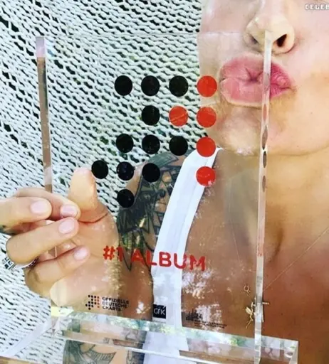 Image 1938692 from Sarah Connor