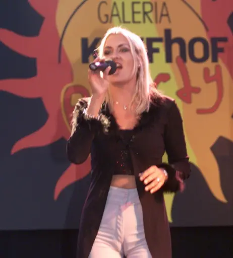 Image 1925909 from Sarah Connor