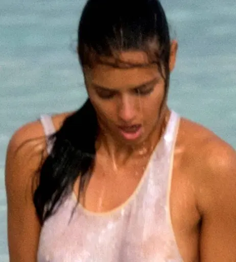 Image 1926452 from Adriana Lima