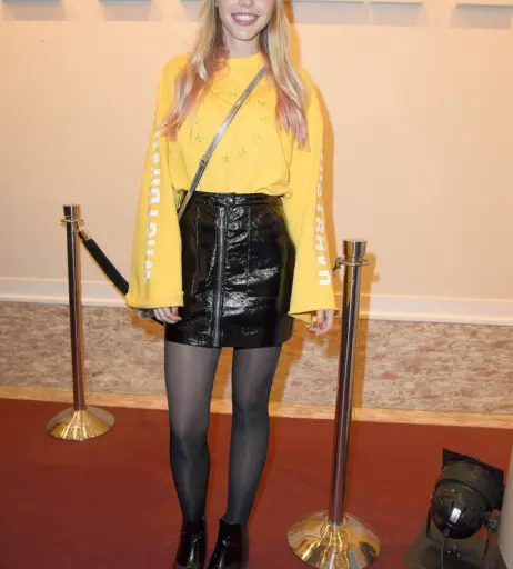 Image 1926960 from Lina Larissa Strahl