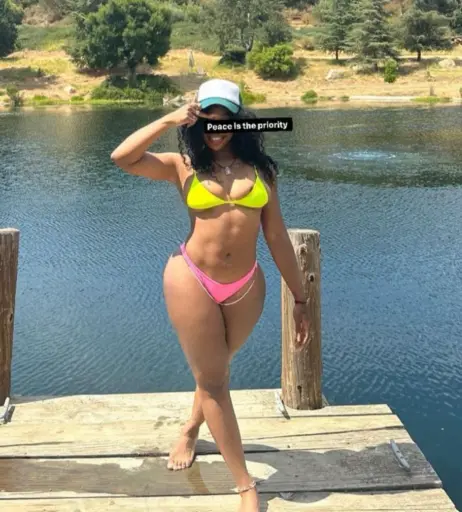 Image 1927826 from SZA