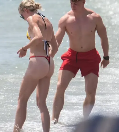 Image 1927360 from Keely Hodgkinson