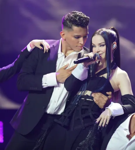 Image 1929318 from Dove Cameron