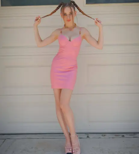 Image 1928436 from Joey King